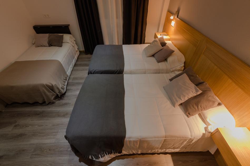 Hostal Libertad Χιχόν Εξωτερικό φωτογραφία
