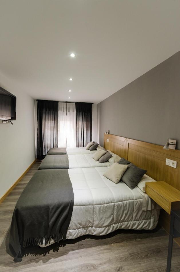 Hostal Libertad Χιχόν Δωμάτιο φωτογραφία